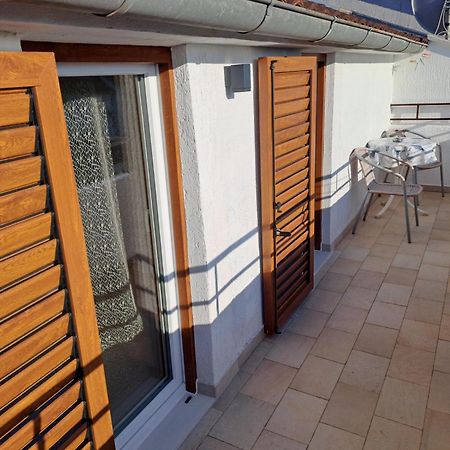 Apartments N & V Porec Exterior photo