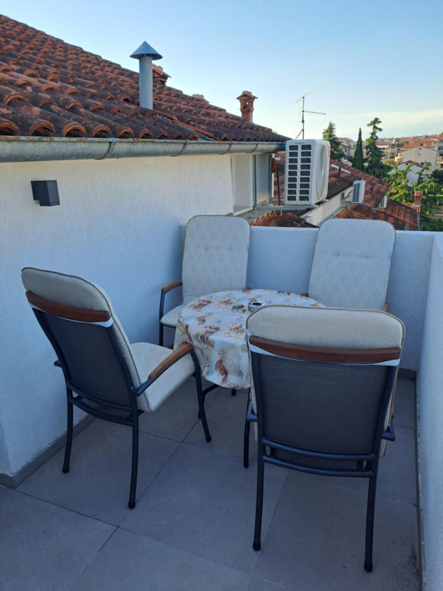Apartments N & V Porec Exterior photo