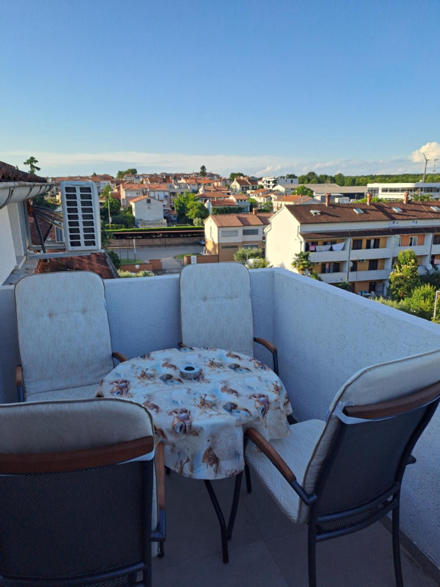 Apartments N & V Porec Exterior photo