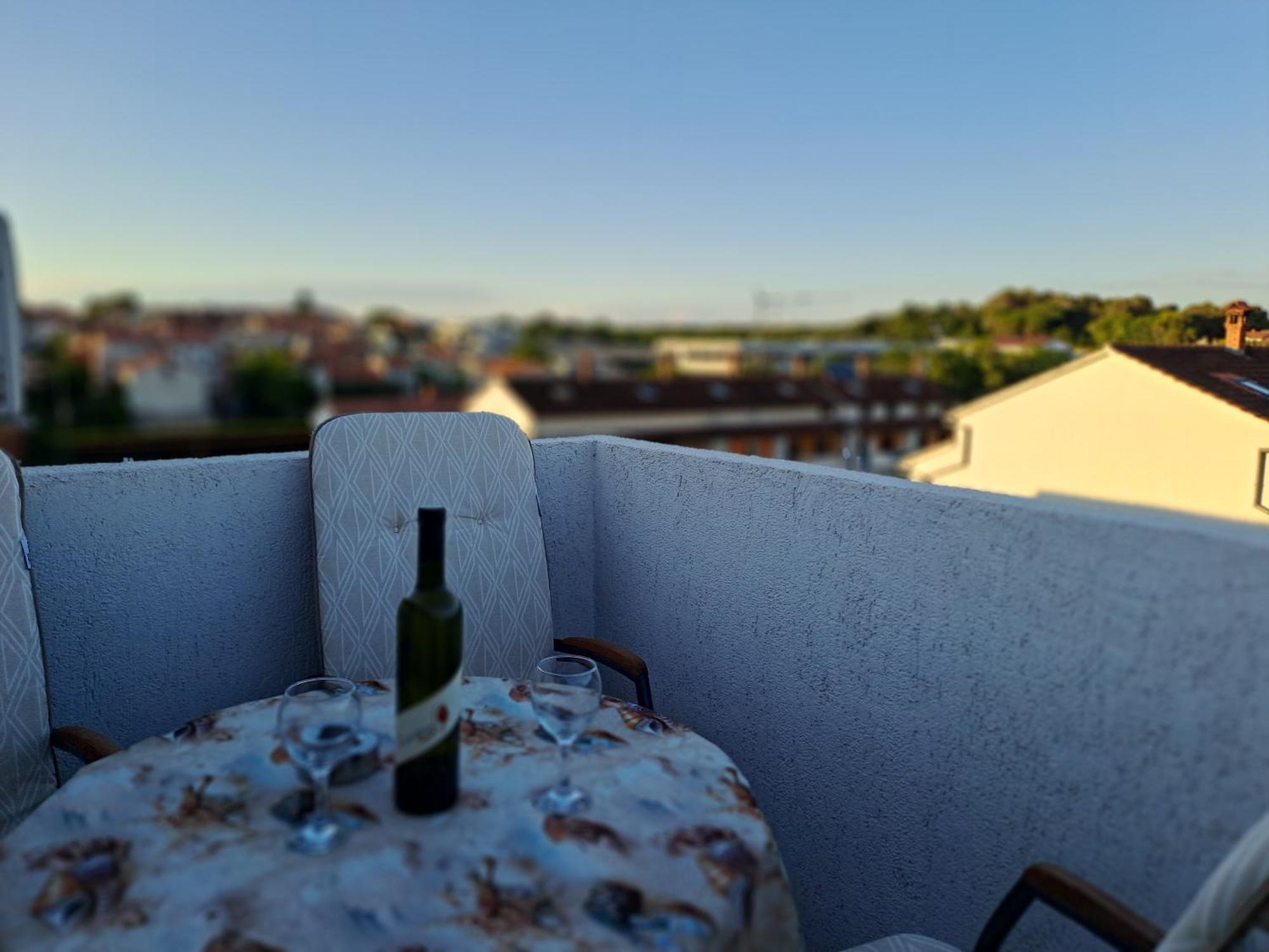 Apartments N & V Porec Exterior photo