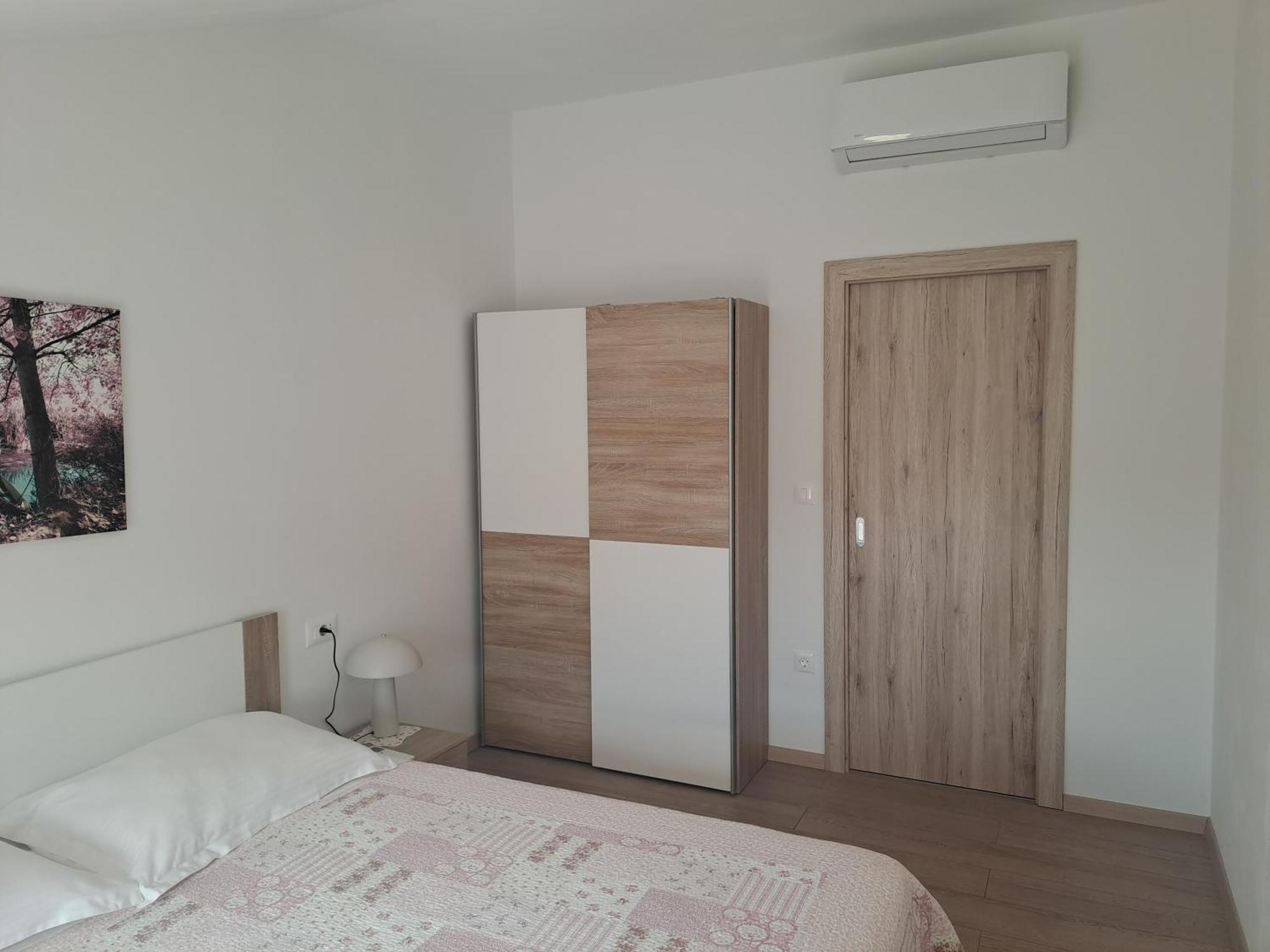 Apartments N & V Porec Exterior photo