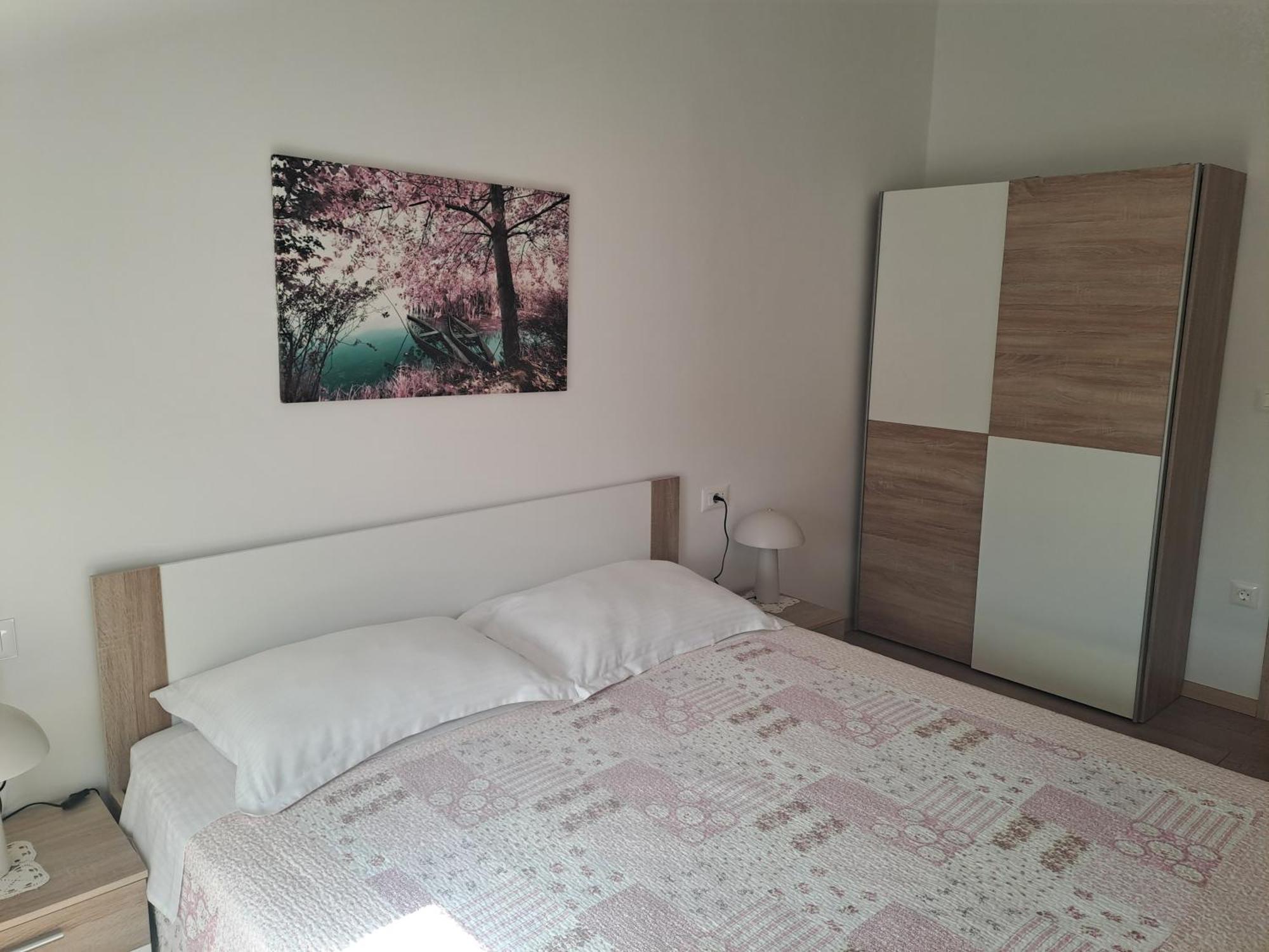 Apartments N & V Porec Exterior photo